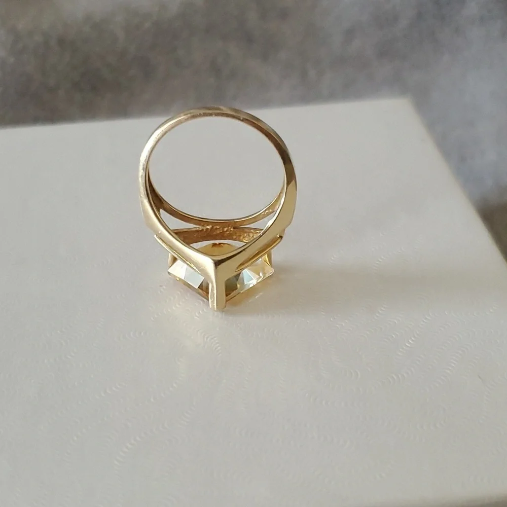 Vintage, 4ct. Citrine & 14kt Gold Ring - Picture 6 of 6